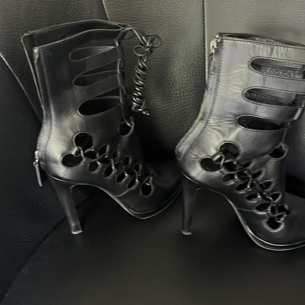 Christopher Kane Cut Out Boots size EU 37.  I’m a 7. Fit great
